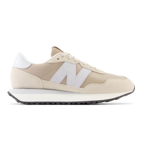 New Balance Shoes - New Balance 237 Women’s 70’s Retro Athletic Running Shoes Sneaker White/Tan